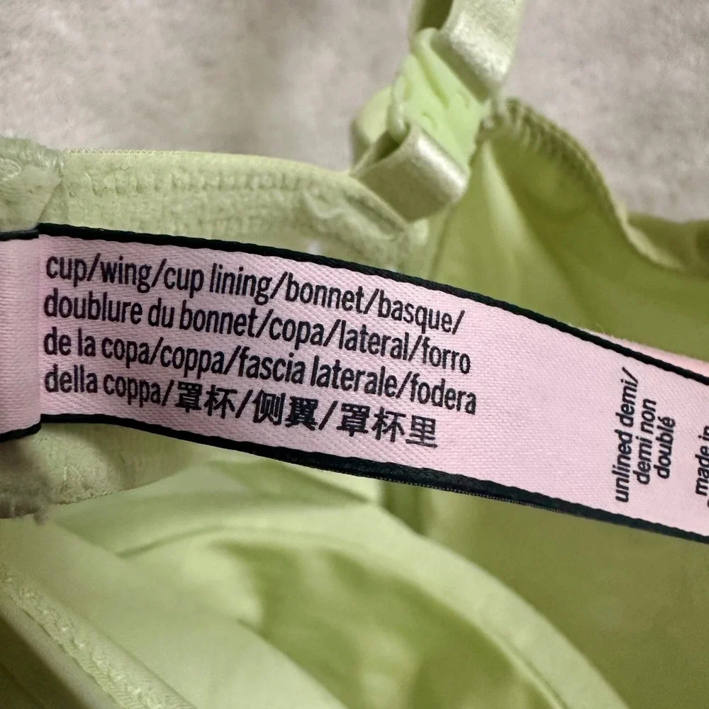 Victorias Secret Matcha Green Polka Dot Demi Bra Unlined Size 32DDD Coquette